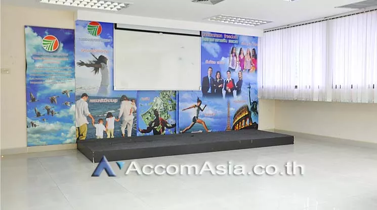7  Office Space for rent and sale in Ratchadapisek ,Bangkok  at Amornphan 205 AA14490